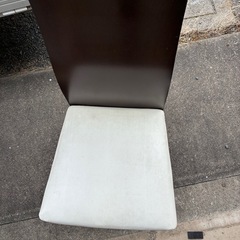ダイニングチェア４点セットの画像