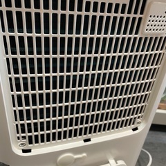 【除湿機】【シャープ】クリーニング済み【管理番号1114】野の画像