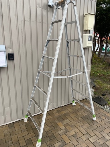 取引中！【レア！】アルミ脚立 8尺 脚立専用 現状品