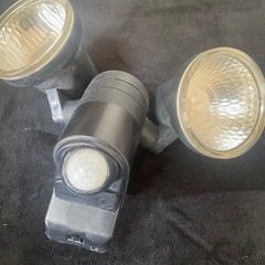 棚、センサーライト、のれん、板、額の画像