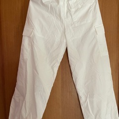 未使用　ホワイトカーゴパンツの画像