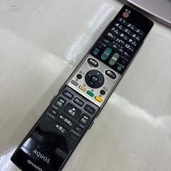 【ジャンク】AQUOSテレビとりもこんリモコンの画像