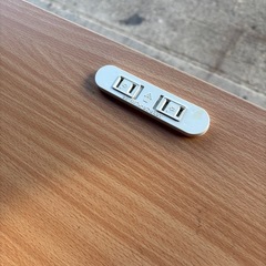 パソコンデスクの画像