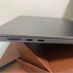 【外観新品同様】MacBook Air M3 15インチ 保証残あり 16GB 256GBの画像