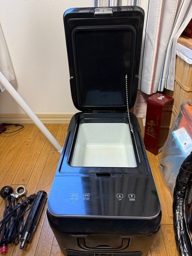 取引中‼️?中古?車載用 冷凍冷蔵庫 15L