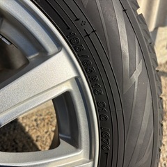 2023年　8分山　スタッドレスタイヤ　195 65 15インチ　114.3 5穴　ヨコハマ　ノア　ヴォクシー  ステップワゴン　セレナ　ミニバンなどにの画像