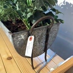 ブリキ缶　プラントセットの画像