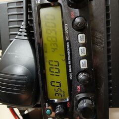 アマチュア無線機器、アイコムICー2720の画像