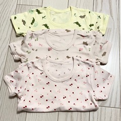 100サイズ ほぼ新品 半袖 肌着 シャツ 6枚 セット の画像