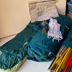 ドームテント🏕️5人用
の画像