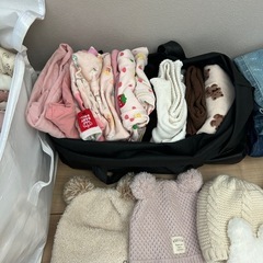 子供衣類　　靴11  12 　14  15 　帽子　80　90 100の画像