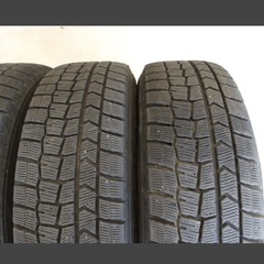 15インチ！山あります！スタッドレスタイヤの画像