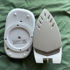 HITACHI　日立　コードレススチームアイロン　CSI-201の画像