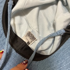 ジーユーのハットの画像