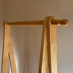 洋服掛けの画像