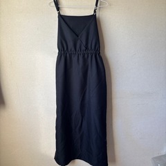 しまむら　星玲那　コラボ　ジャンパースカート　黒の画像