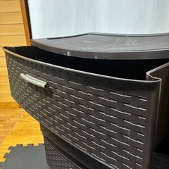 プラスチック引き出しの画像