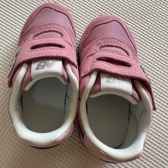 ニューバランス　ピンク　13.5cmの画像