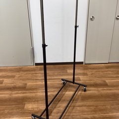 ハンガーラックB【町田市再生家具】1114の画像