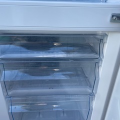 一人暮らし 二人暮らし 22年製 大容量 直冷式 170Lクラス の画像