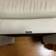 カリモク　ソファ、ローテーブル、スツール3点セットの画像