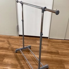 ハンガーラック A【町田市再生家具】1114の画像