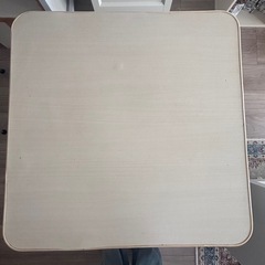 テーブルの画像