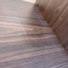 ガラステーブルの画像