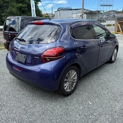 プジョー208/ナビ/TV/バックセンサー/クルーズコントロールの画像