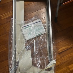 窓用エアコン（コロナ社製）の画像