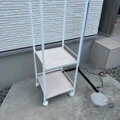 収納家具、ライト の画像