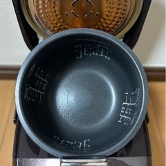 パナソニック 5.5合 IH炊飯器 IHジャー SR-HVD1080 の画像