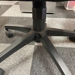 事務用チェア　引き取りのみ　青黒の画像