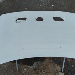 BG8Z ファミリアGTR　純正ボンネット　ジャンクの画像