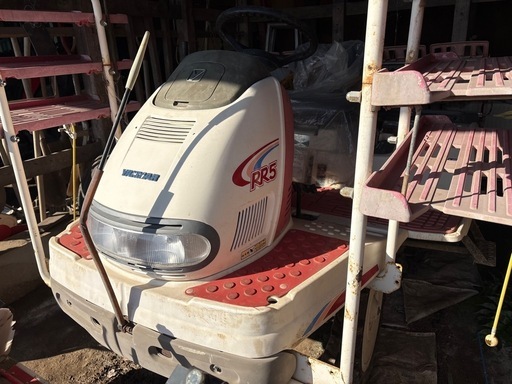 ヤンマー田植え機