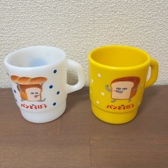 ★未使用品★パンどろぼう コラボデザイン カルピス マグカップ 白/黄色の画像