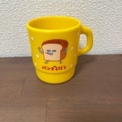★未使用品★パンどろぼう コラボデザイン カルピス マグカップ 白/黄色の画像