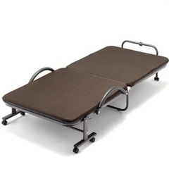 折りたたみパイプベッドの画像