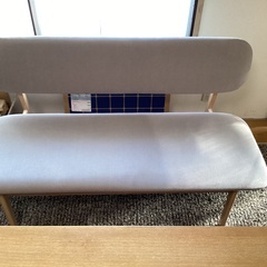 【引取限定】ダイニングベンチ2点＋ダイニングテーブル1台（多摩センター寄り）の画像