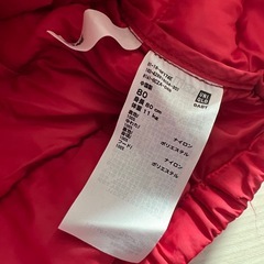 UNIQLO アウター　フード付き　赤　　80の画像