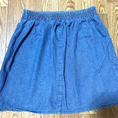 デニムスカート花柄の画像