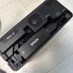 EPSON プロジェクターの画像
