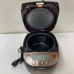 R721 ☀️ ZOJIRUSHI 炊飯ジャー 3合炊き 16年製 NL-BB05 ⭐ 動作確認済 ⭐ クリーニング済の画像