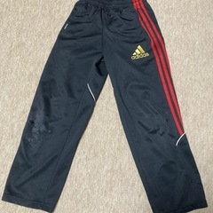 adidas上下ジャージの画像