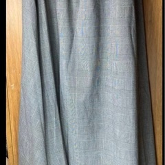 グレーチェック　裾フレアーアシメントリースカートの画像