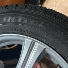 （アクアカー）冬用ホイール（175/65R15）ほぼ新品同様、良好な状態の画像