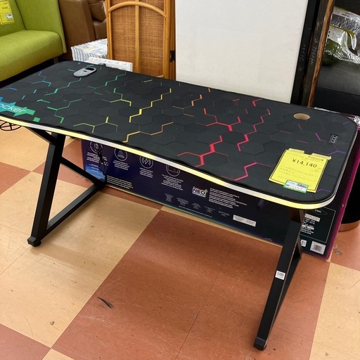 ★ジモティー割引10%★ X Rocker パルサー MAX RGB LED ゲーミングデスク 中古品 通電確認済み 《リサイクルショップドリーム次屋店/尼崎市若王寺》 ☆尼崎市若王寺☆