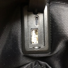 充電配線付きビジネスリュックの画像