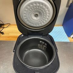 【動作確認済】アイリスオーヤマ 炊飯器 5.5合 銘柄炊き RC-ME50-Bの画像