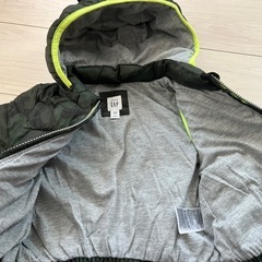 ベビーギャップ　くま耳アウター　迷彩柄　18〜24mの画像